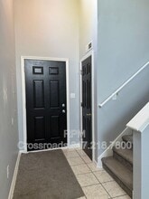 9230 Eden Woods Ct in Indianapolis, IN - Foto de edificio - Building Photo