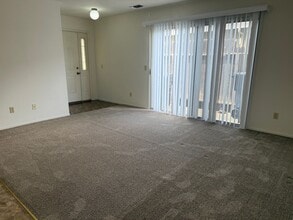 155 Finale Way in Tracy, CA - Building Photo - Building Photo