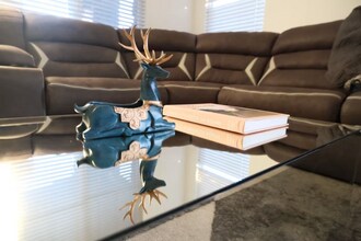 12952 Gingerwood Ct in Corona, CA - Foto de edificio - Building Photo