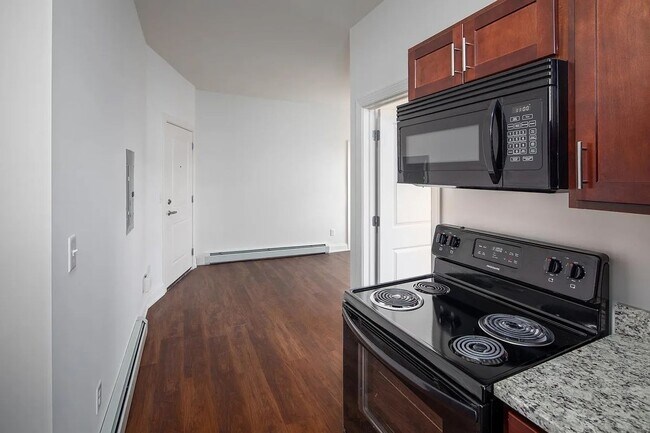 476 Terrace Blvd in Depew, NY - Building Photo - Building Photo