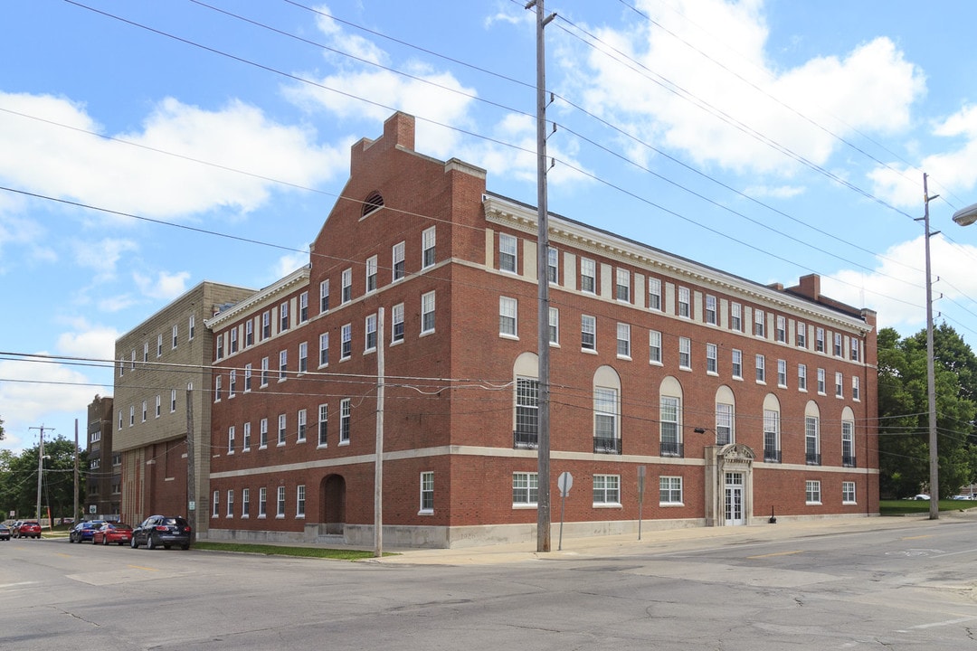 River City Apartments in Mason City, IA - Foto de edificio