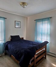 13 Shinnecock Pl in Hampton Bays, NY - Building Photo - Building Photo