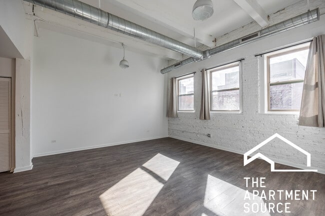 932 W Dakin St in Chicago, IL - Foto de edificio - Building Photo