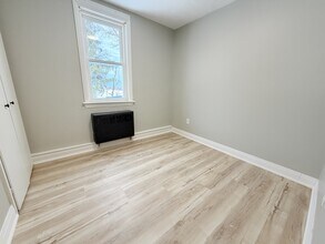 1742 Confederation Line in Sarnia, ON - Building Photo - Building Photo