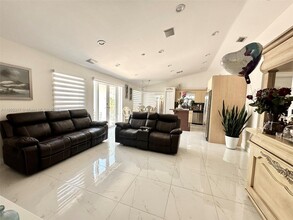 14205 SW 149th Ave in Miami, FL - Building Photo - Building Photo