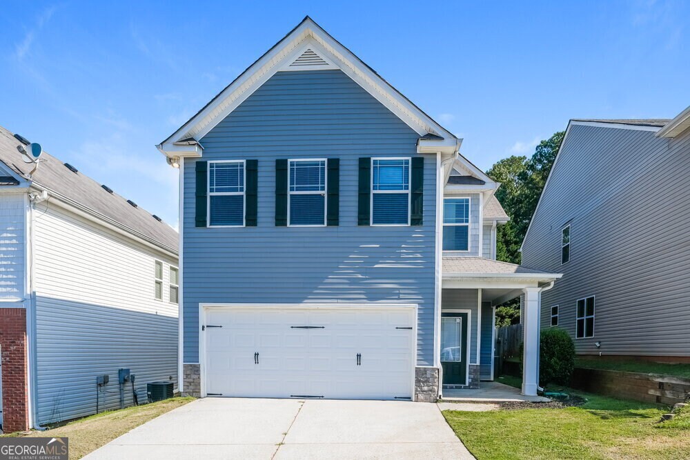 5228 McEver View Dr in Sugar Hill, GA - Building Photo