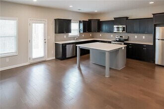 1150 Red Bud Cir in Villa Rica, GA - Building Photo - Building Photo