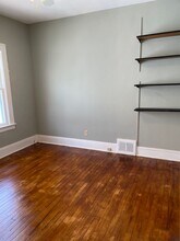 3290 E 146th St in Cleveland, OH - Building Photo - Building Photo