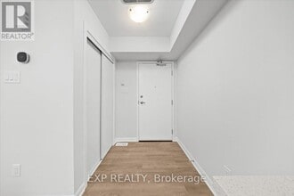 1255 Creekway Private in Ottawa, ON - Building Photo - Building Photo