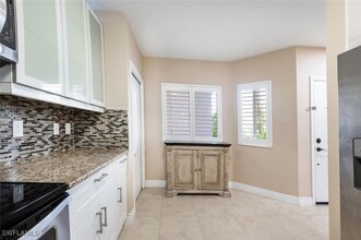 7819 Regal Heron Cir in Naples, FL - Building Photo - Building Photo