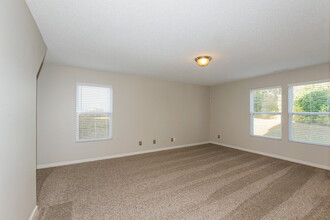 4580 Kellybrook Dr in Concord, NC - Foto de edificio - Building Photo