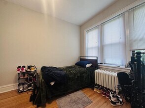 641 W Roscoe St in Chicago, IL - Building Photo - Building Photo