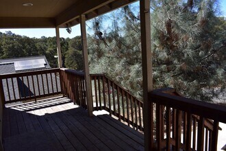 4456 Cedar Ave in Clearlake, CA - Building Photo - Building Photo