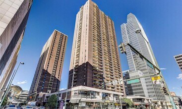 1020 15th St, Unit 8J in Denver, CO - Building Photo - Building Photo