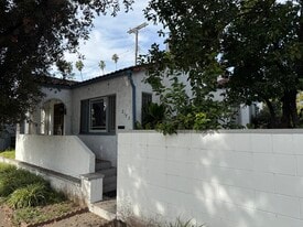2175 E Del Mar Blvd in Pasadena, CA - Building Photo