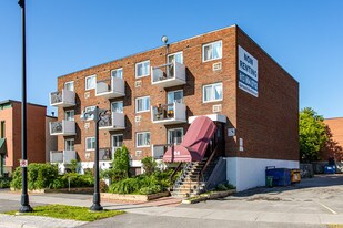 84 King Edward Ave in Ottawa, ON - Building Photo