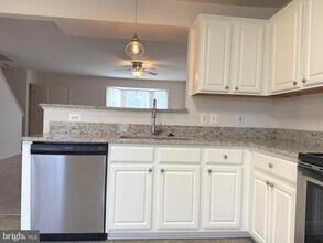 111 Merrill Ct in Stafford, VA - Building Photo - Building Photo