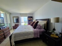 21055 Yacht Club Dr, Unit 1602 in Aventura, FL - Foto de edificio - Building Photo