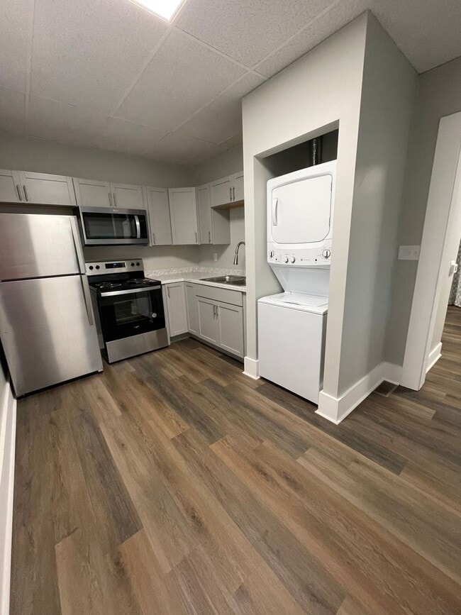 property at 1419 Greenbush St