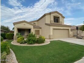 6275 S Salt Cedar Pl in Chandler, AZ - Building Photo