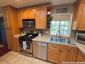 211 Westcott Ave in Colorado Springs, CO - Building Photo - Building Photo