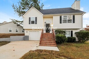 125 Fairhaven Tr in Fairburn, GA - Building Photo