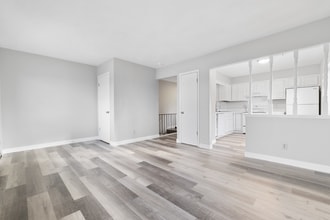 6301 Frankn Dot Dr in Lansing, MI - Building Photo - Building Photo