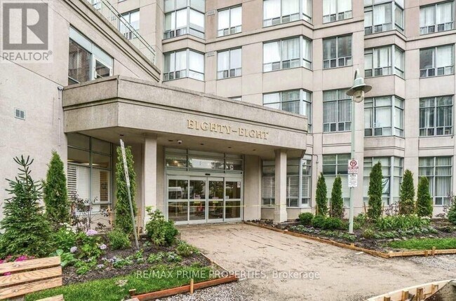 88-1288 Corporate Dr in Toronto, ON - Building Photo - Building Photo