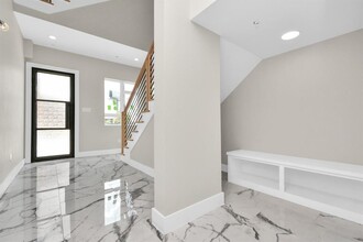 1414 Wheeler Ave in Houston, TX - Foto de edificio - Building Photo