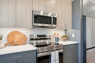 Sabine in Denver, CO - Building Photo