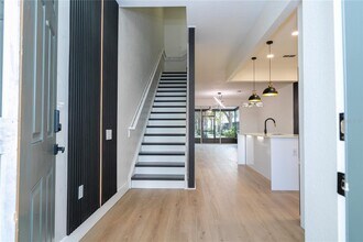 7022 Cadiz Blvd in Orlando, FL - Building Photo - Building Photo