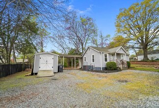 Room in House on Kannapolis Hwy in Concord, NC - Building Photo - Building Photo