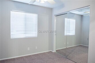 7386 Umberto St in Las Vegas, NV - Building Photo - Building Photo