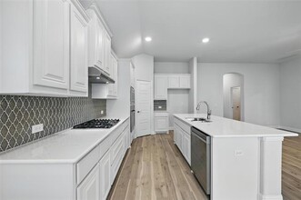 5825 Sandown Dr in Krugerville, TX - Building Photo - Building Photo