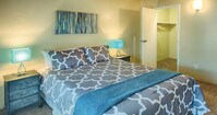 One Dartmouth Place Bedroom, Denver, CO - One Dartmouth Place Apartamentos in Denver, Colorado