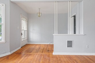 22 N Lake Ave in Troy, NY - Building Photo - Building Photo