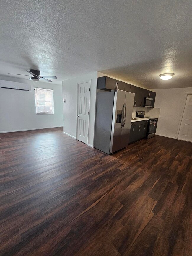 148 W 14th St in West Palm Beach, FL - Building Photo - Building Photo