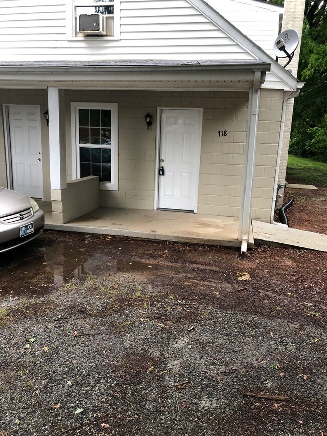 property at 718 Rainbow Ave
