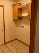 1505 Canton Ave in Bolivar, MO - Building Photo - Building Photo