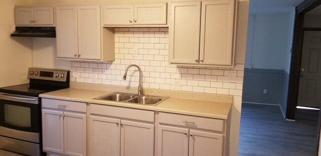 311 N Crater Rd in Petersburg, VA - Building Photo - Building Photo