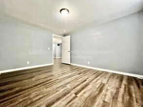 273 E Forest Ave in Muskegon, MI - Building Photo - Building Photo