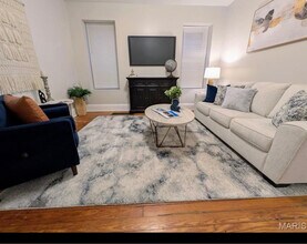 3418 Hartford St, Unit 1F in St. Louis, MO - Building Photo - Building Photo