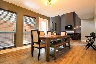 4724 Post Oak Timber Dr in Houston, TX - Building Photo - Building Photo