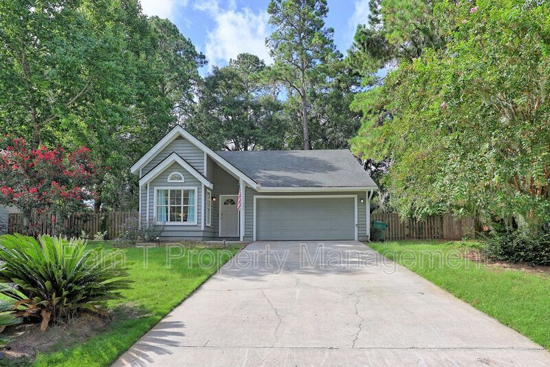 522 Oemler Loop in Savannah, GA - Building Photo