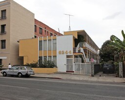 6244 De Longpre Ave in Los Angeles, CA - Building Photo