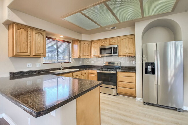 property at 10258 N 12th Pl