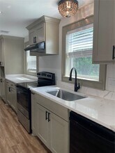 1 Kern St in Houston, TX - Building Photo - Building Photo