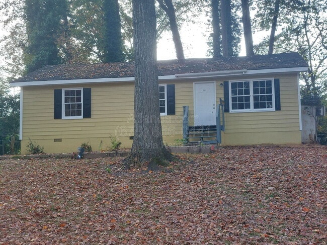 5766 Hillside Dr NW in Atlanta, GA - Building Photo - Building Photo