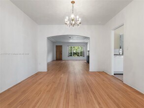 1937 SW 19th Ave in Miami, FL - Building Photo - Building Photo