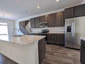 8210 Daylily Dr in Plain City, OH - Building Photo - Building Photo